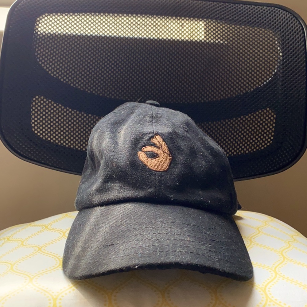 Emoji cap